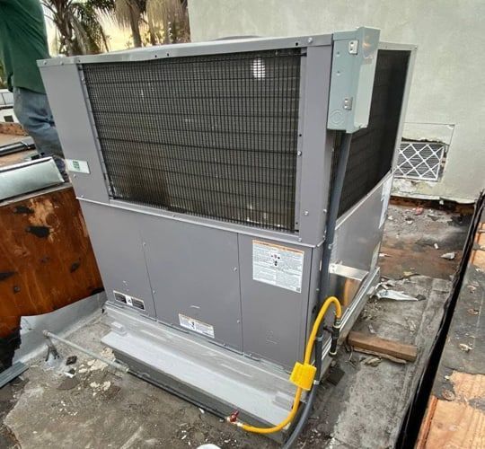 Package Gas Furnace/Air Conditioner Combination In Marina Del Rey